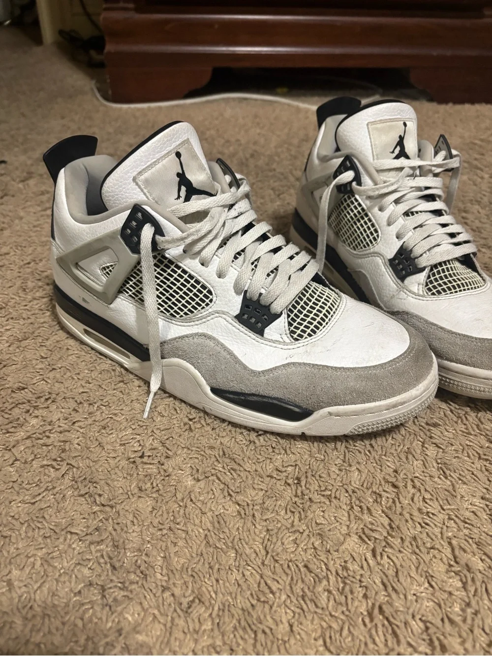 Nike Air Jordan 4 Retro White/Gray Low-Top Sneakers ‘Military Black’